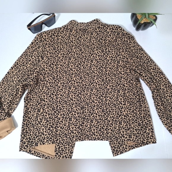 Old Navy Leopard Stretch Open Front Blazer - Picture 8 of 13
